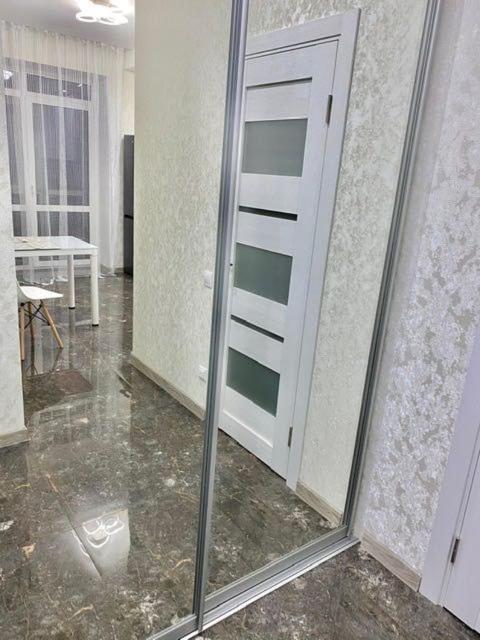 Люкс Апартаменти В Центрі Міста ,Жк Театральний Rivne Luaran gambar